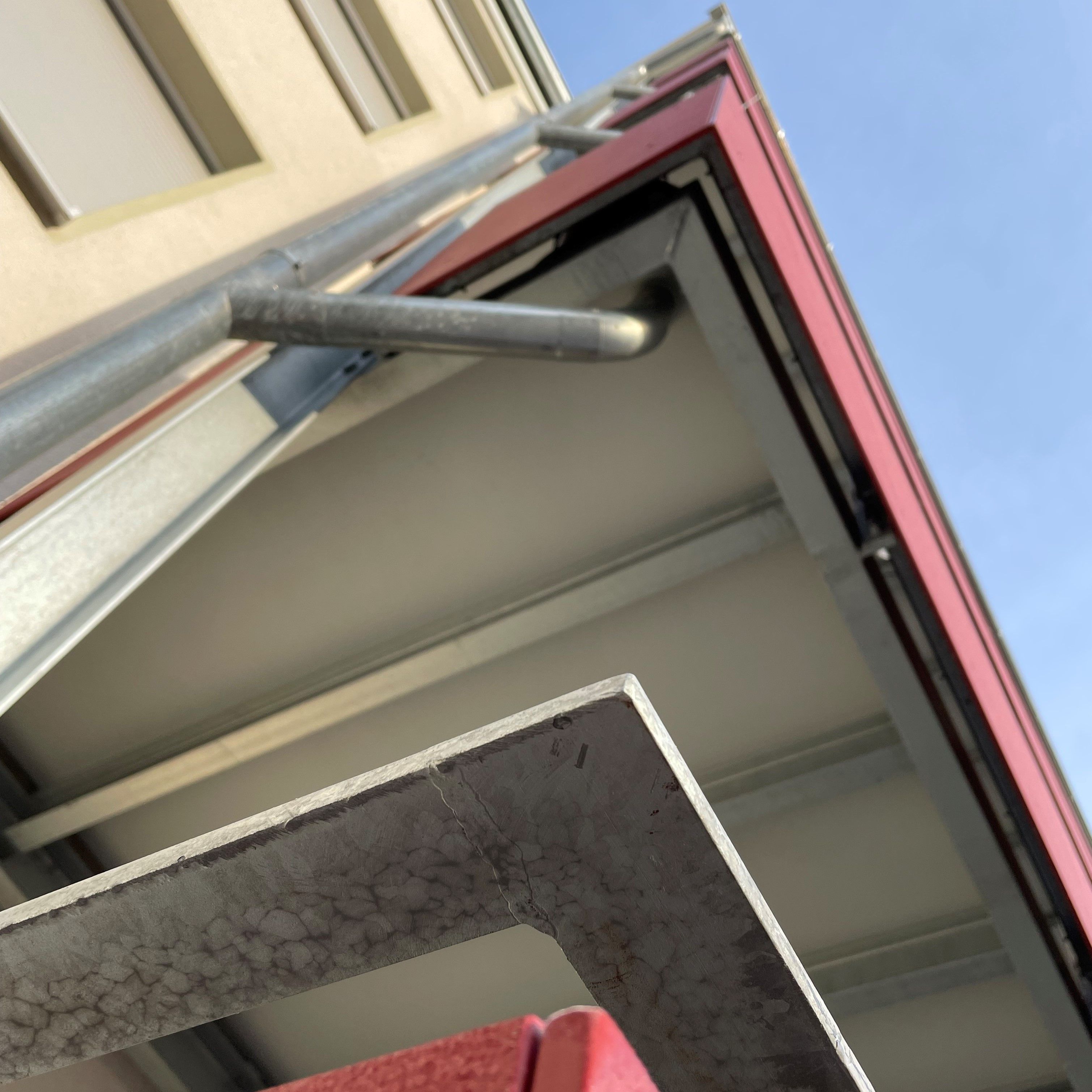 Balkone mit Abflusssystem