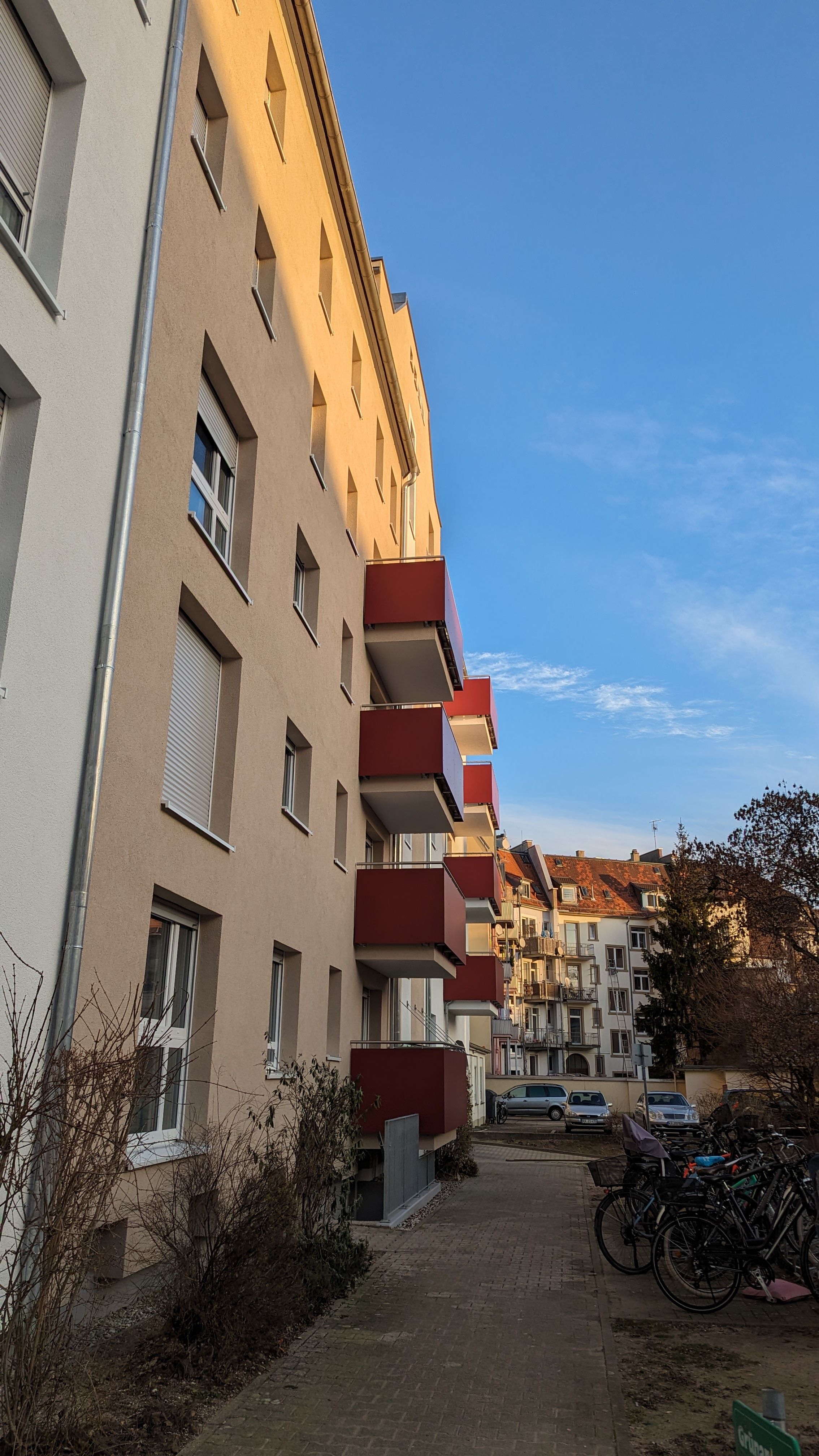 Hardtstraße Karlsruhe Außenfassade von der Seite